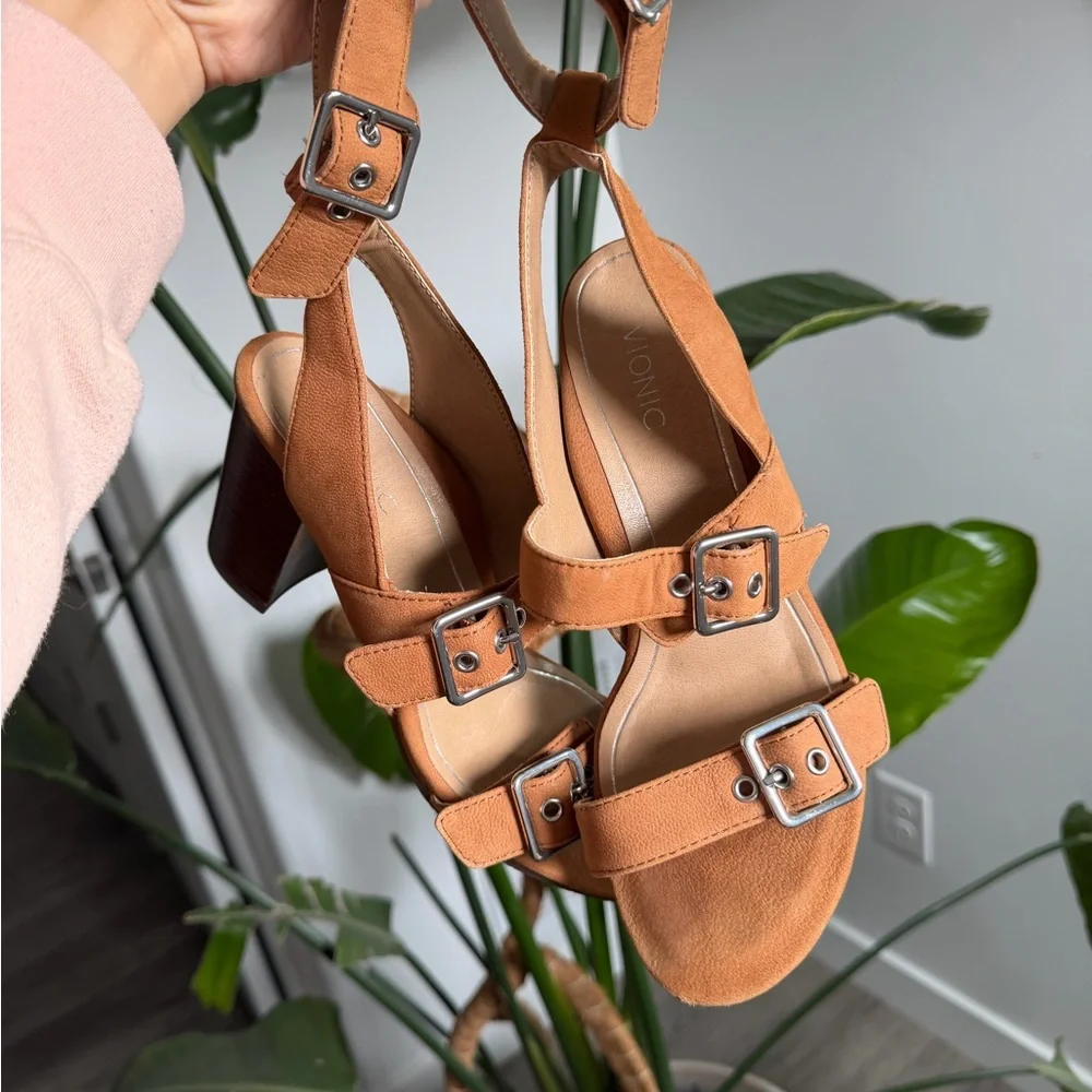 Vionic 382 Carmel tan suede strappy heels heeled sandals - Picture 5 of 8